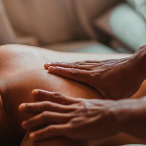 cómo hacer un buen masaje anti estrés